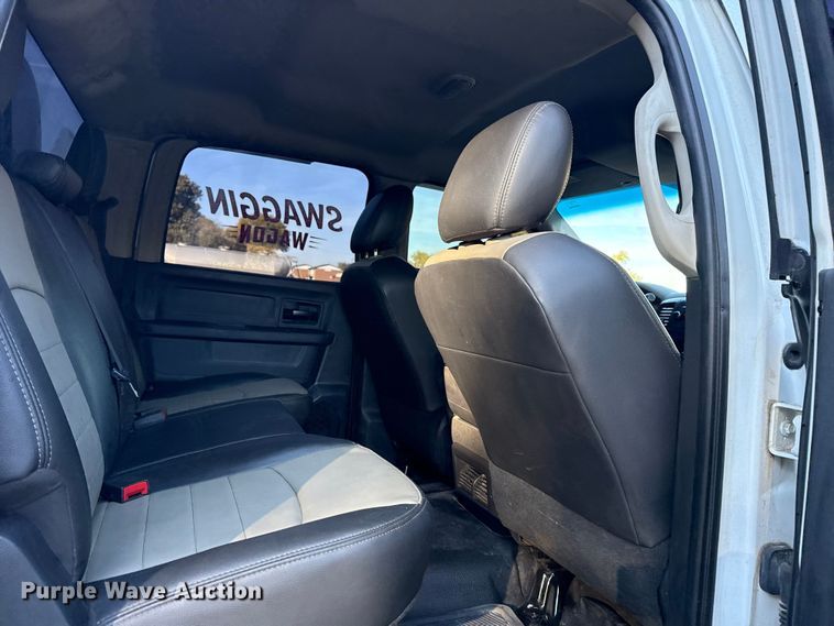 image for item DJ7877 2012 Dodge Ram 5500 Crew Cab flatbed truck