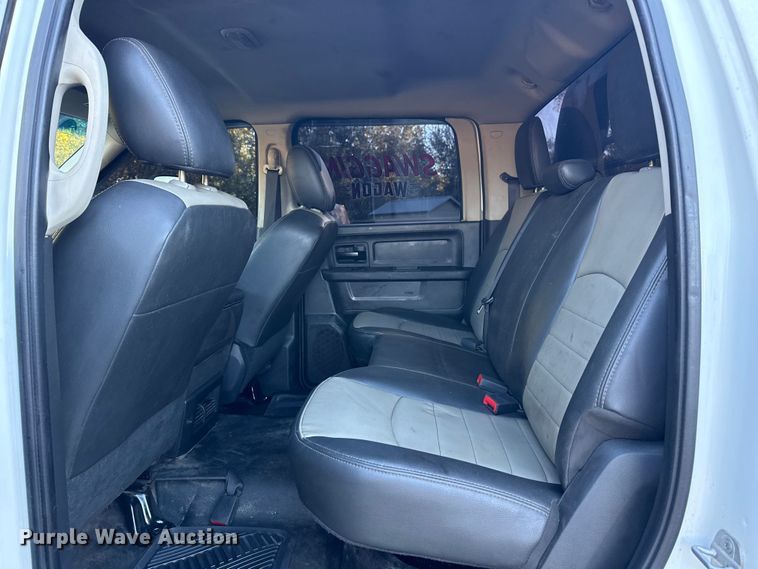 image for item DJ7877 2012 Dodge Ram 5500 Crew Cab flatbed truck