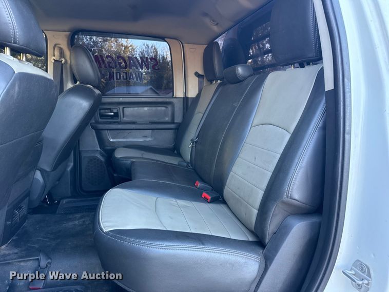 image for item DJ7877 2012 Dodge Ram 5500 Crew Cab flatbed truck