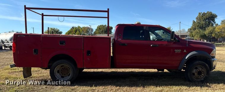 image for item DJ7878 2011 Dodge Ram 5500 Crew Cab utility / service truck