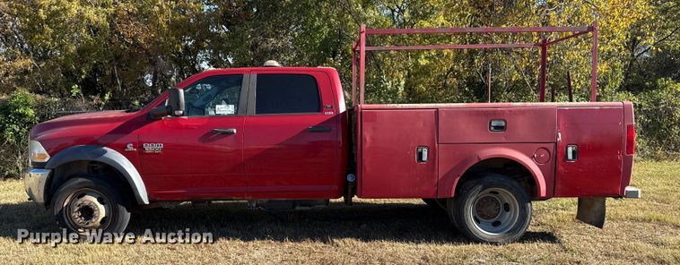 image for item DJ7878 2011 Dodge Ram 5500 Crew Cab utility / service truck