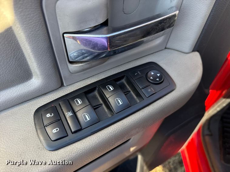 image for item DJ7878 2011 Dodge Ram 5500 Crew Cab utility / service truck