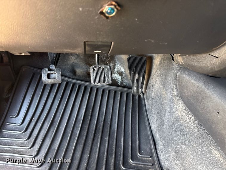 image for item DJ7878 2011 Dodge Ram 5500 Crew Cab utility / service truck