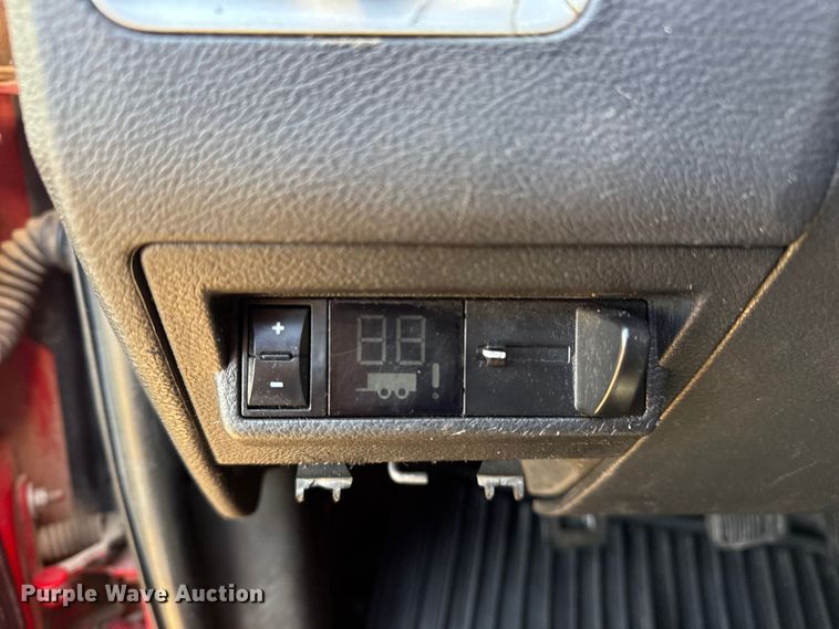 image for item DJ7878 2011 Dodge Ram 5500 Crew Cab utility / service truck