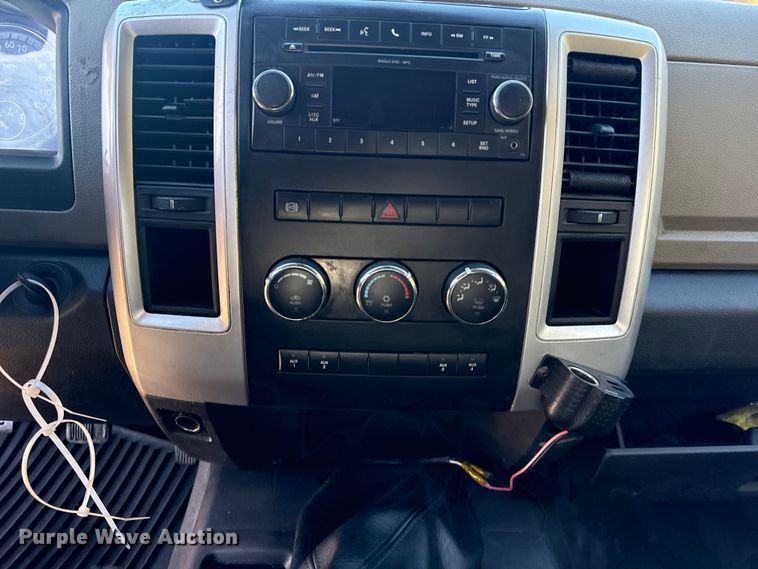 image for item DJ7878 2011 Dodge Ram 5500 Crew Cab utility / service truck