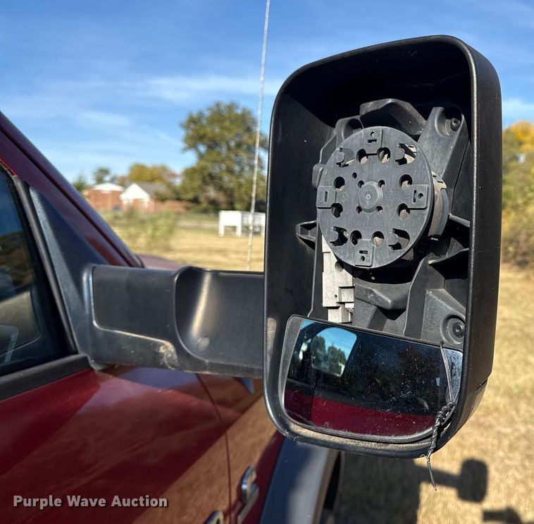 image for item DJ7878 2011 Dodge Ram 5500 Crew Cab utility / service truck