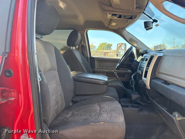 image for item DJ7878 2011 Dodge Ram 5500 Crew Cab utility / service truck