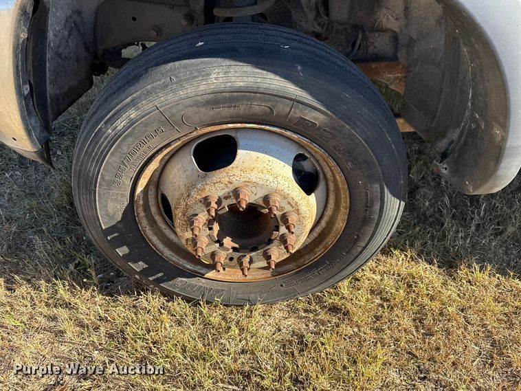 image for item DJ7878 2011 Dodge Ram 5500 Crew Cab utility / service truck