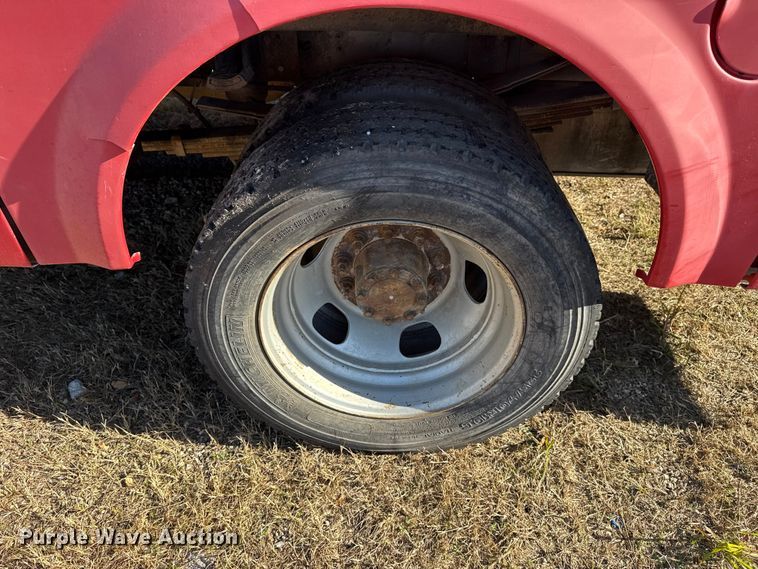 image for item DJ7878 2011 Dodge Ram 5500 Crew Cab utility / service truck