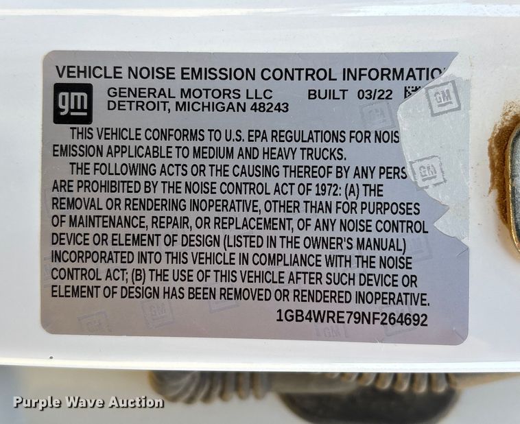 image for item DJ7953 2022 Chevrolet Silverado 3500HD  Crew Cab flatbed pickup truck