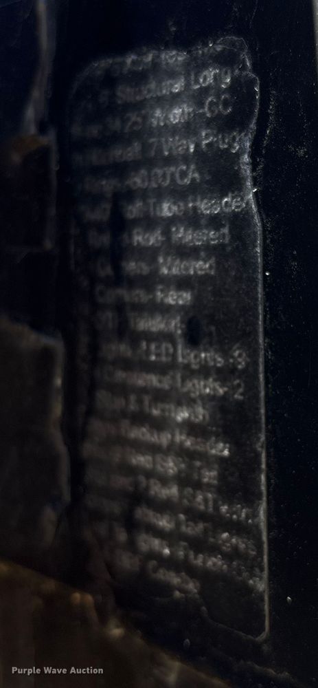 image for item DJ7953 2022 Chevrolet Silverado 3500HD  Crew Cab flatbed pickup truck