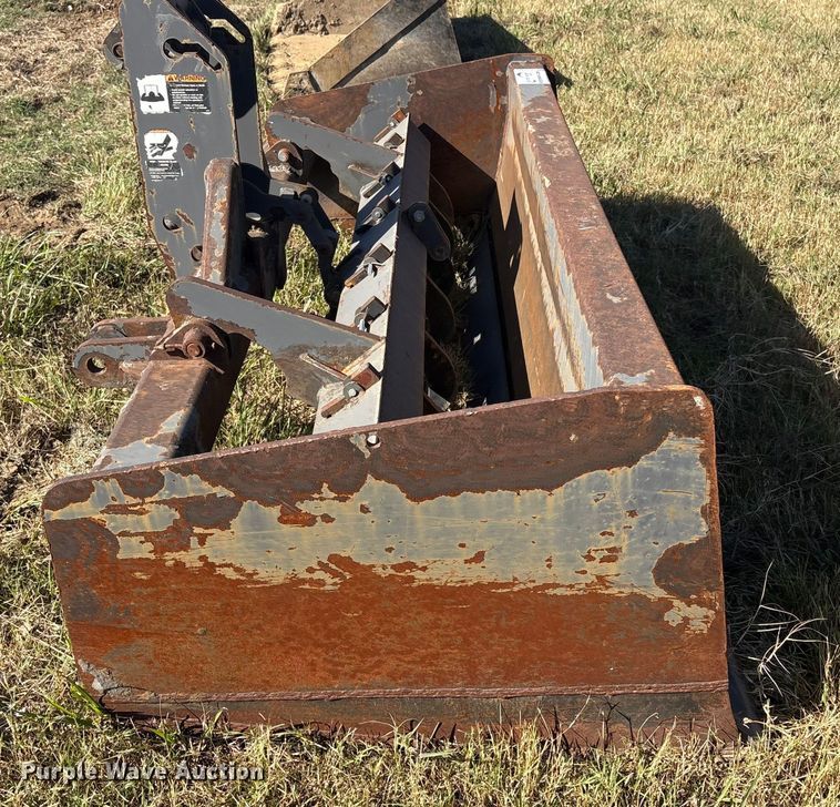 image for item DJ7966 84