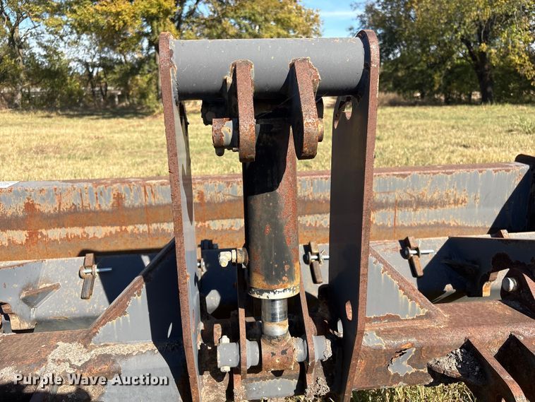 image for item DJ7966 84