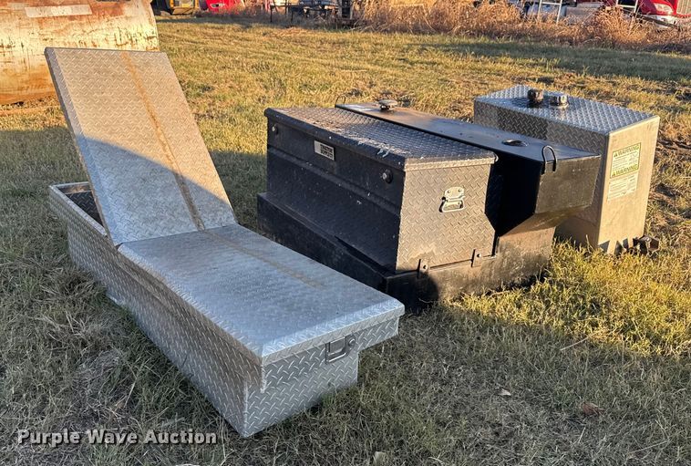 image for item DJ7970 Automotive parts