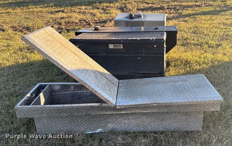 image for item DJ7970 Automotive parts