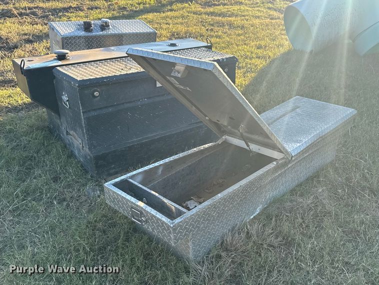 image for item DJ7970 Automotive parts