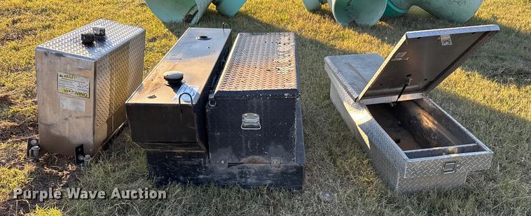 image for item DJ7970 Automotive parts