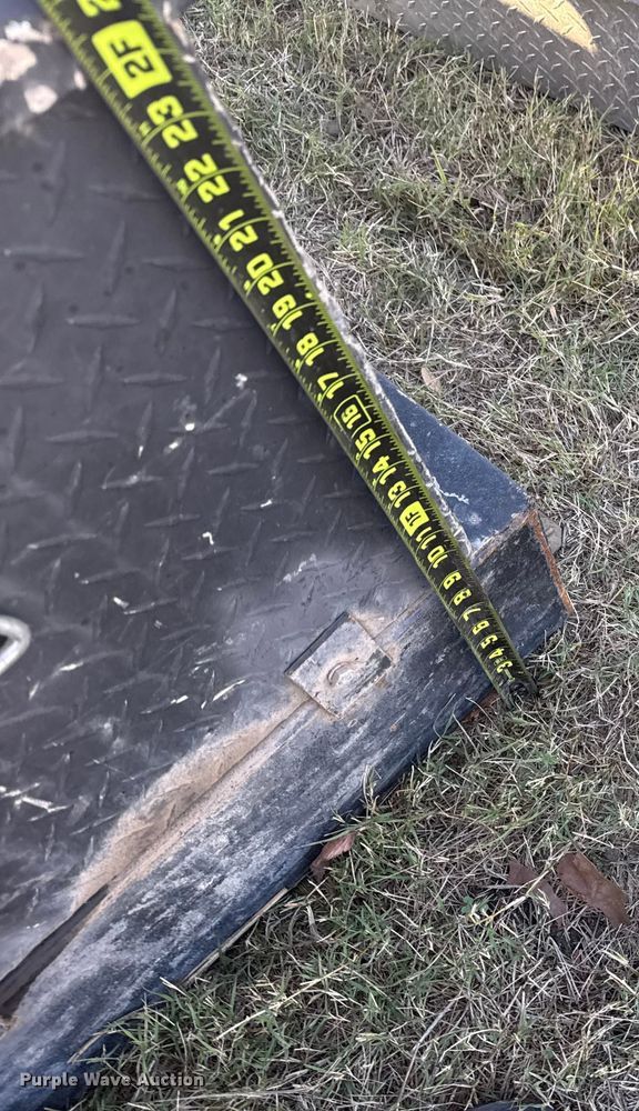 image for item DJ7970 Automotive parts