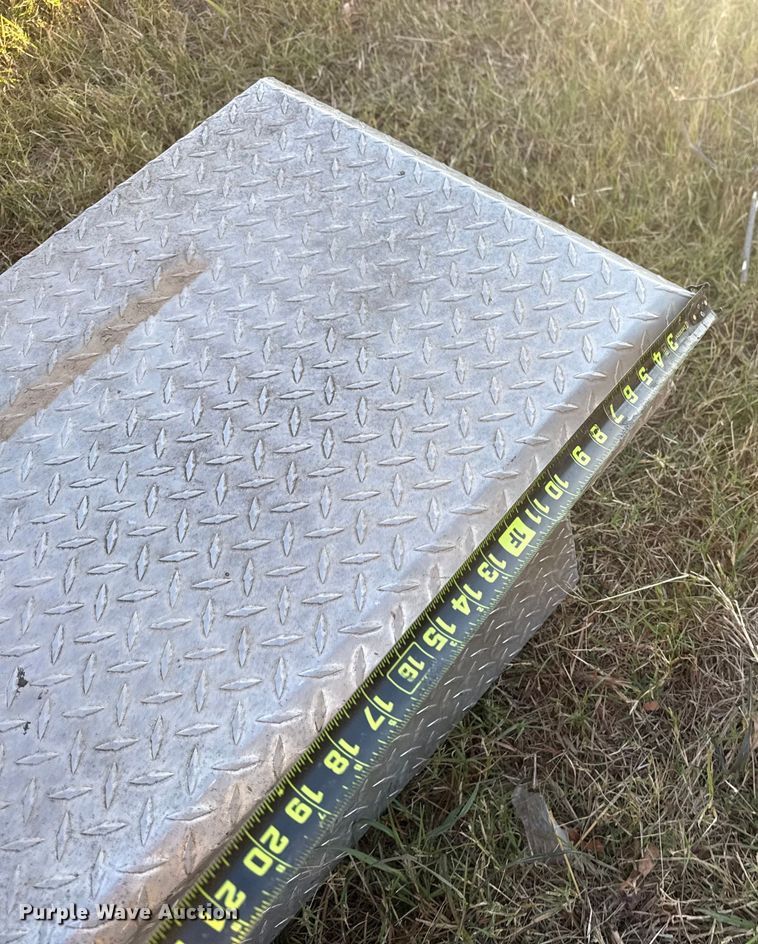 image for item DJ7970 Automotive parts