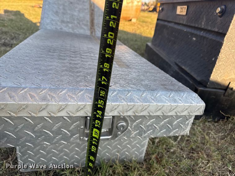 image for item DJ7970 Automotive parts