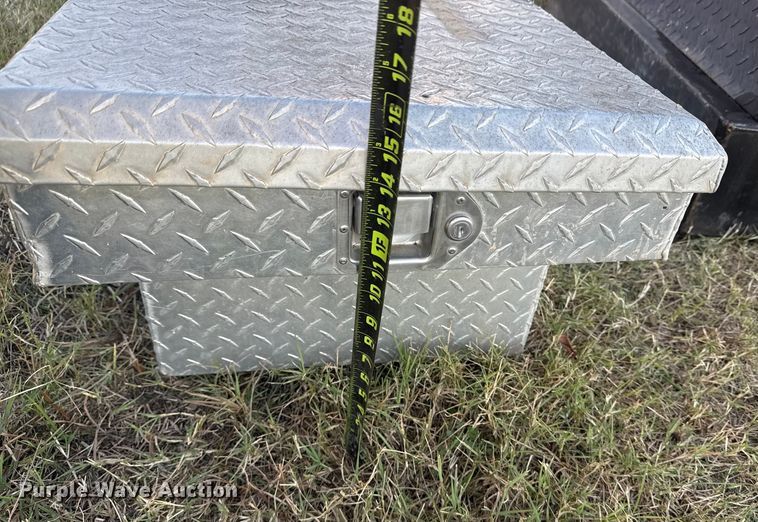 image for item DJ7970 Automotive parts