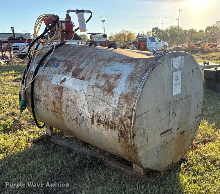 image for item DJ7971 Fuel tank