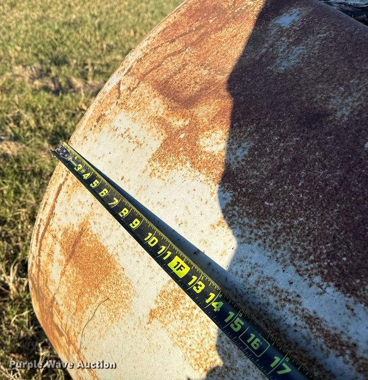 image for item DJ7971 Fuel tank