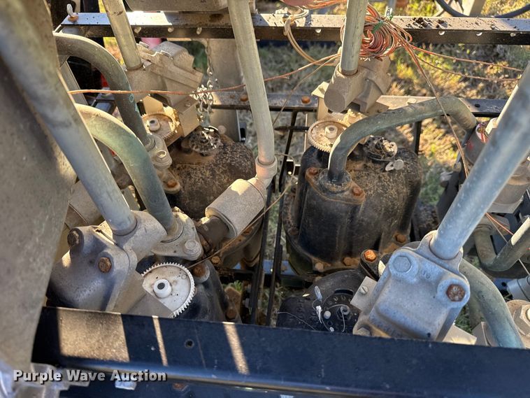 image for item DJ7972 (2) fuel pumps