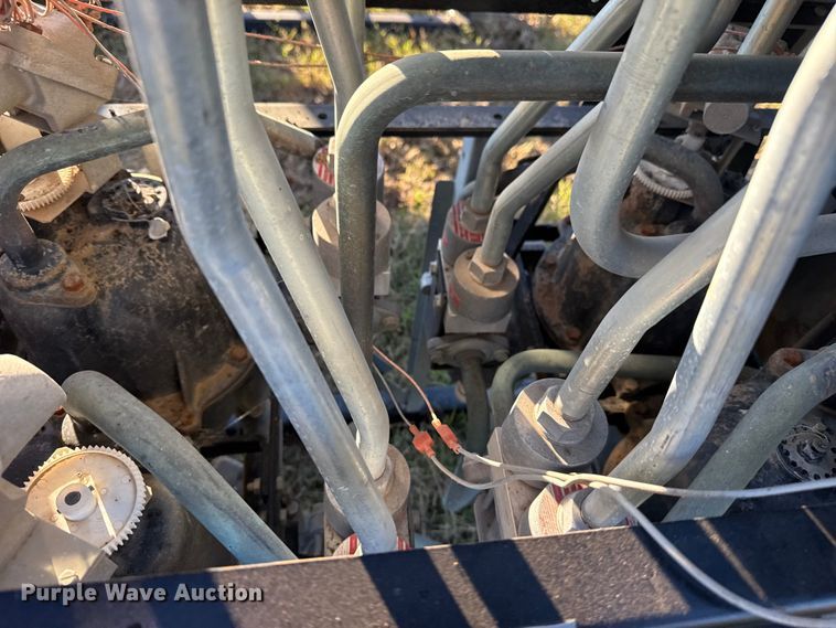 image for item DJ7972 (2) fuel pumps