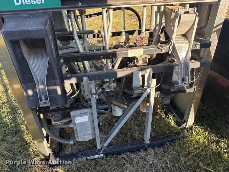 image for item DJ7972 (2) fuel pumps