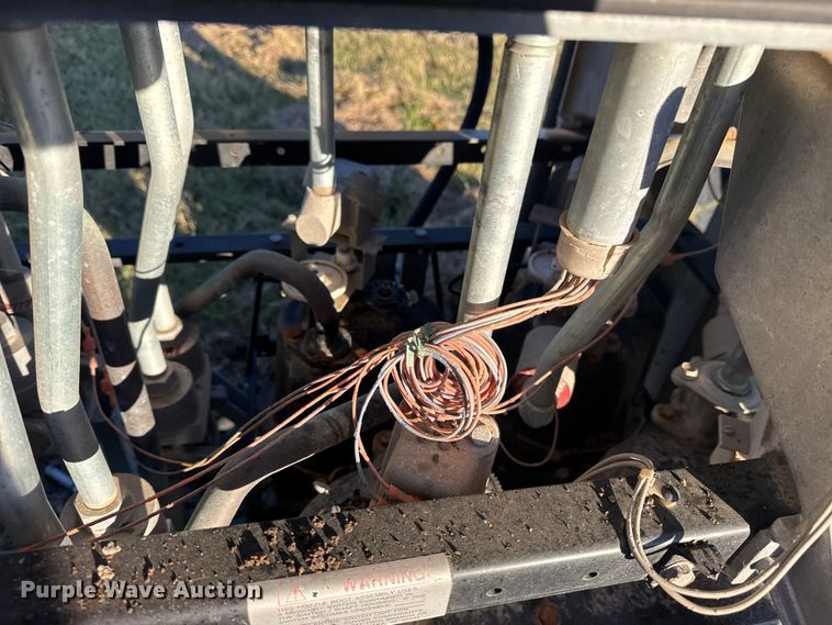 image for item DJ7972 (2) fuel pumps