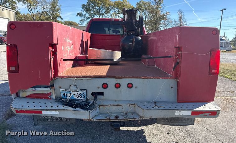 image for item DJ7982 2011 Dodge Ram 5500 Crew Cab utility / service truck