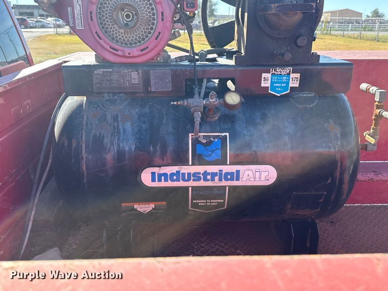 image for item DJ7982 2011 Dodge Ram 5500 Crew Cab utility / service truck