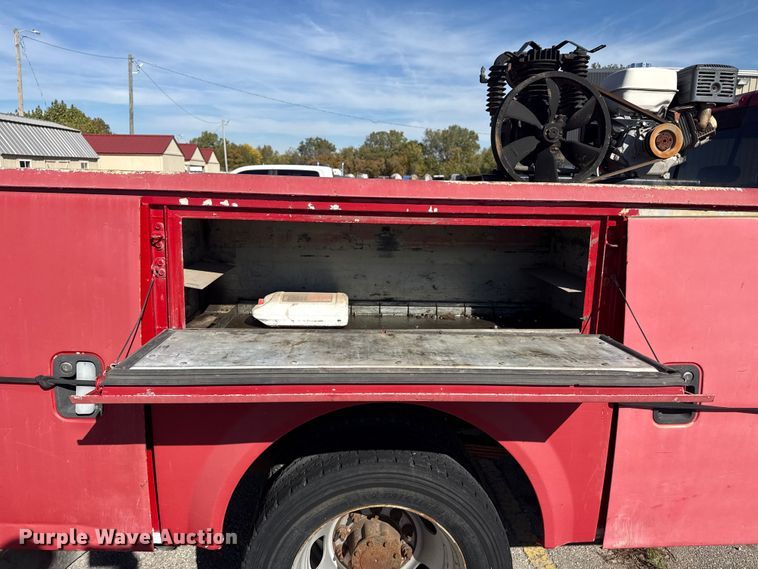 image for item DJ7982 2011 Dodge Ram 5500 Crew Cab utility / service truck