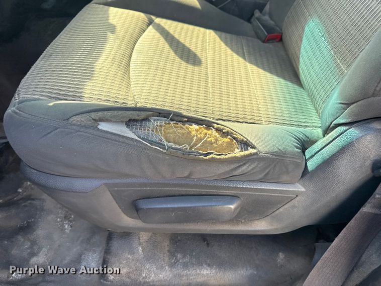 image for item DJ7982 2011 Dodge Ram 5500 Crew Cab utility / service truck