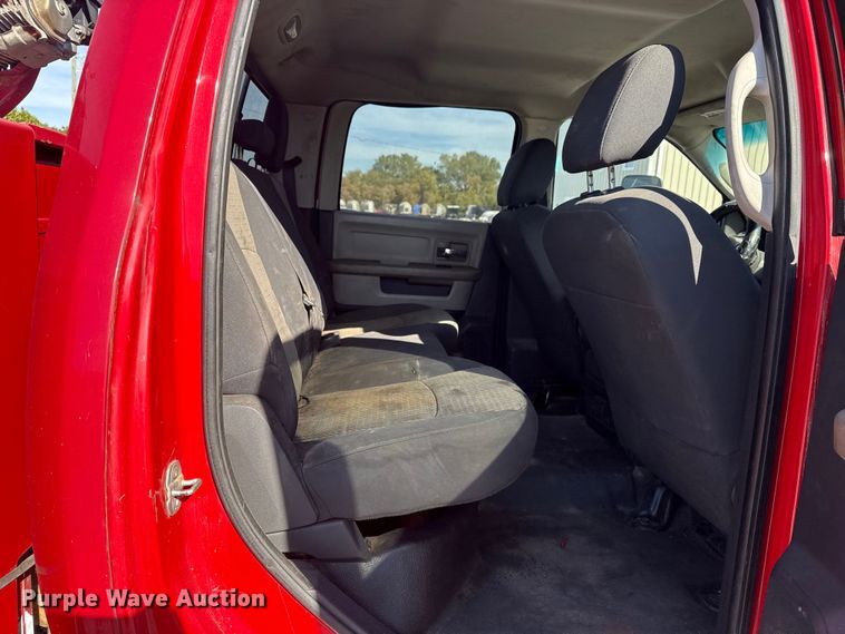 image for item DJ7982 2011 Dodge Ram 5500 Crew Cab utility / service truck
