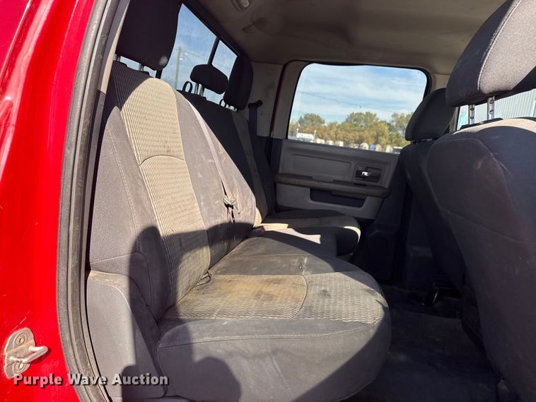 image for item DJ7982 2011 Dodge Ram 5500 Crew Cab utility / service truck