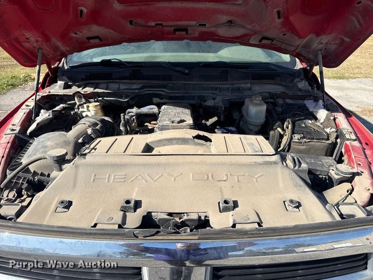 image for item DJ7982 2011 Dodge Ram 5500 Crew Cab utility / service truck