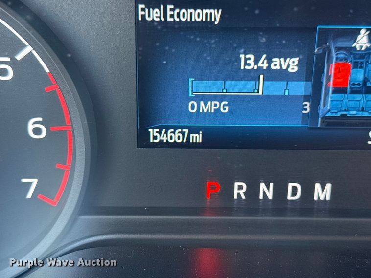 image for item DJ7983 2023 Ford F250 Super Duty Crew Cab pickup truck