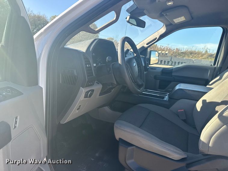 image for item DJ7984 2019 Ford F150 SuperCrew pickup truck