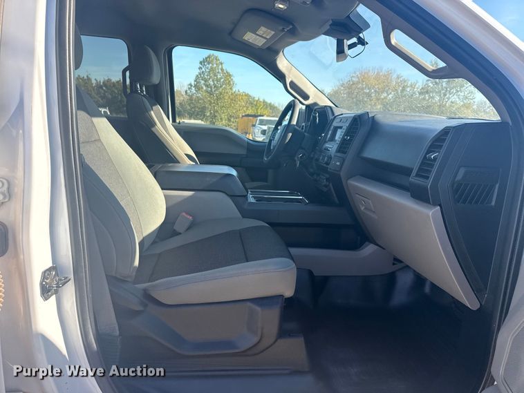 image for item DJ7984 2019 Ford F150 SuperCrew pickup truck