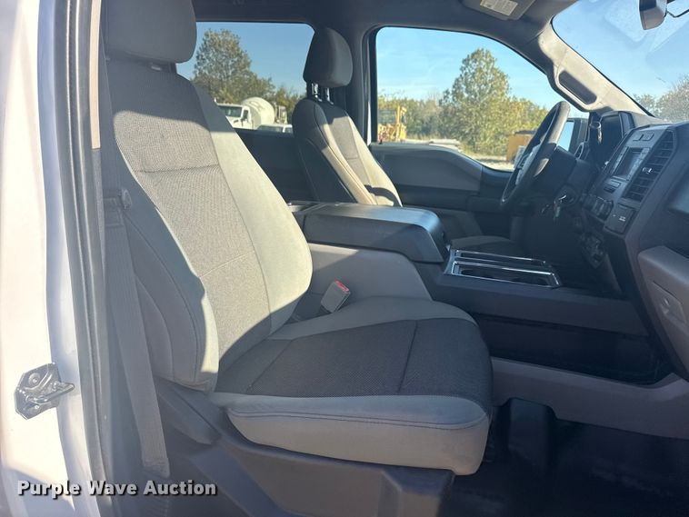 image for item DJ7984 2019 Ford F150 SuperCrew pickup truck