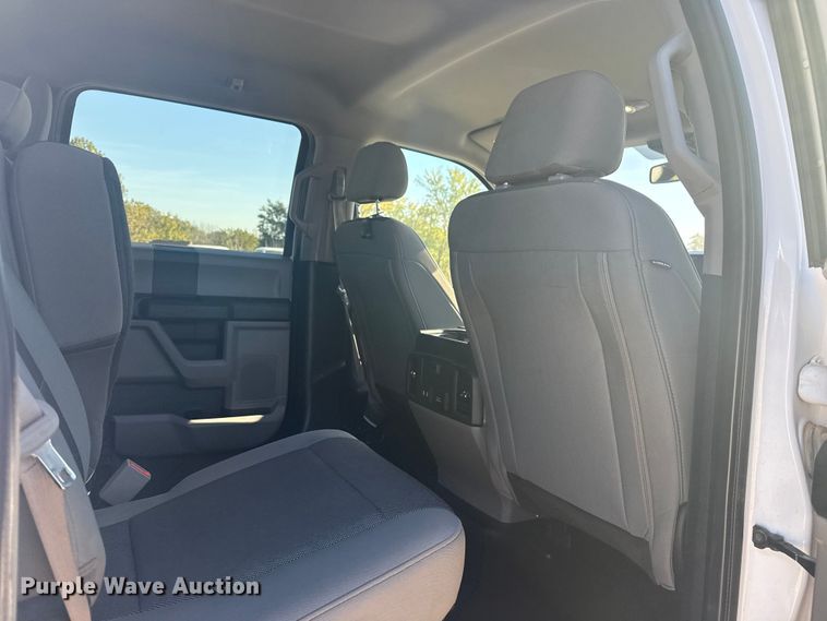 image for item DJ7984 2019 Ford F150 SuperCrew pickup truck