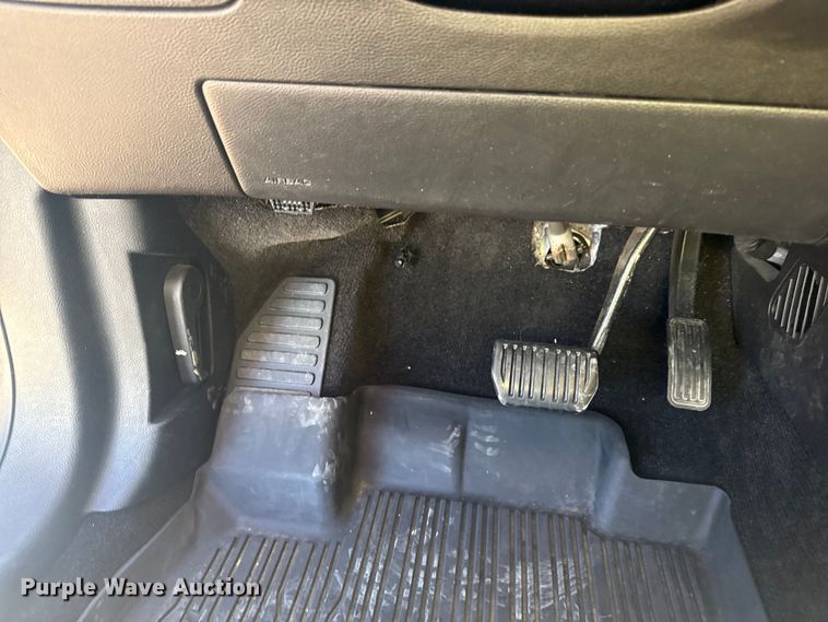 image for item DJ7985 2018 Ford Edge SUV