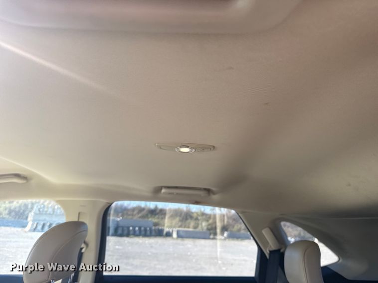 image for item DJ7985 2018 Ford Edge SUV