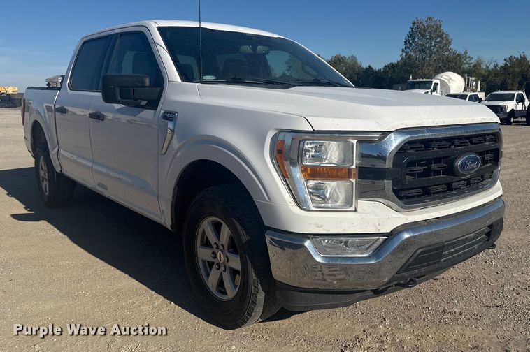 image for item DJ7986 2022 Ford F150 SuperCrew pickup truck