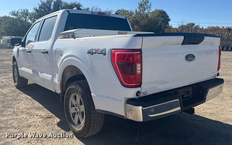 image for item DJ7986 2022 Ford F150 SuperCrew pickup truck