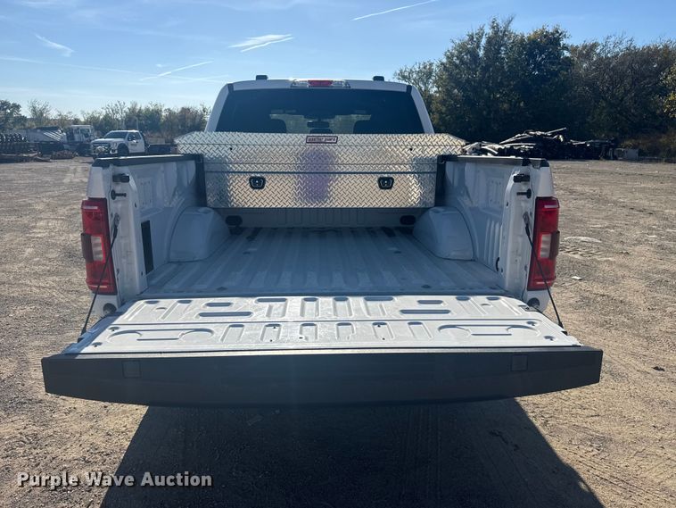 image for item DJ7986 2022 Ford F150 SuperCrew pickup truck