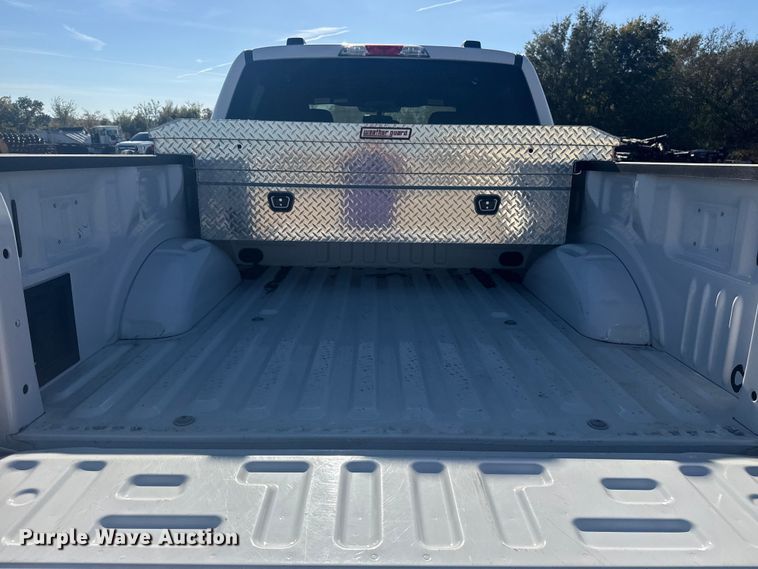 image for item DJ7986 2022 Ford F150 SuperCrew pickup truck