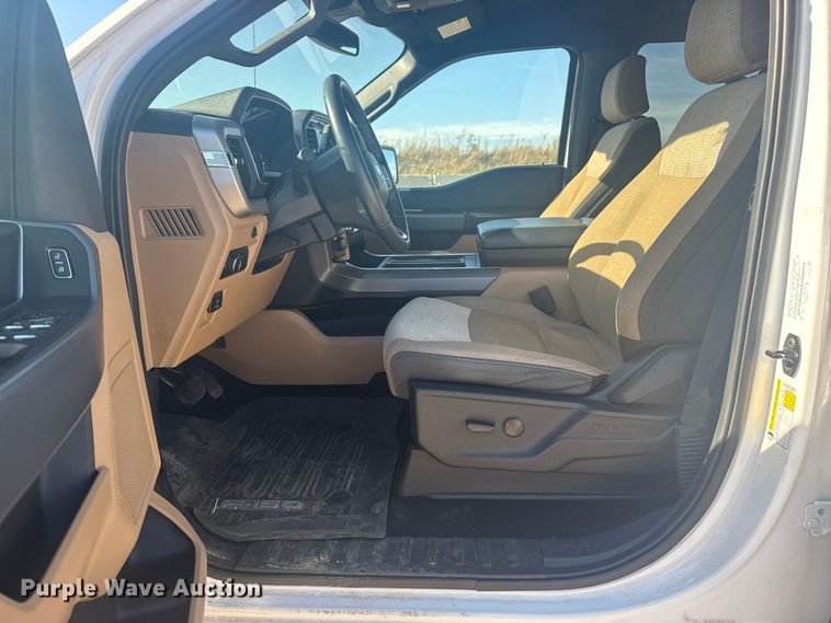 image for item DJ7986 2022 Ford F150 SuperCrew pickup truck